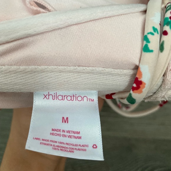 Xhilaration Swim Target Floral Swimsuit - Picture 8 of 8